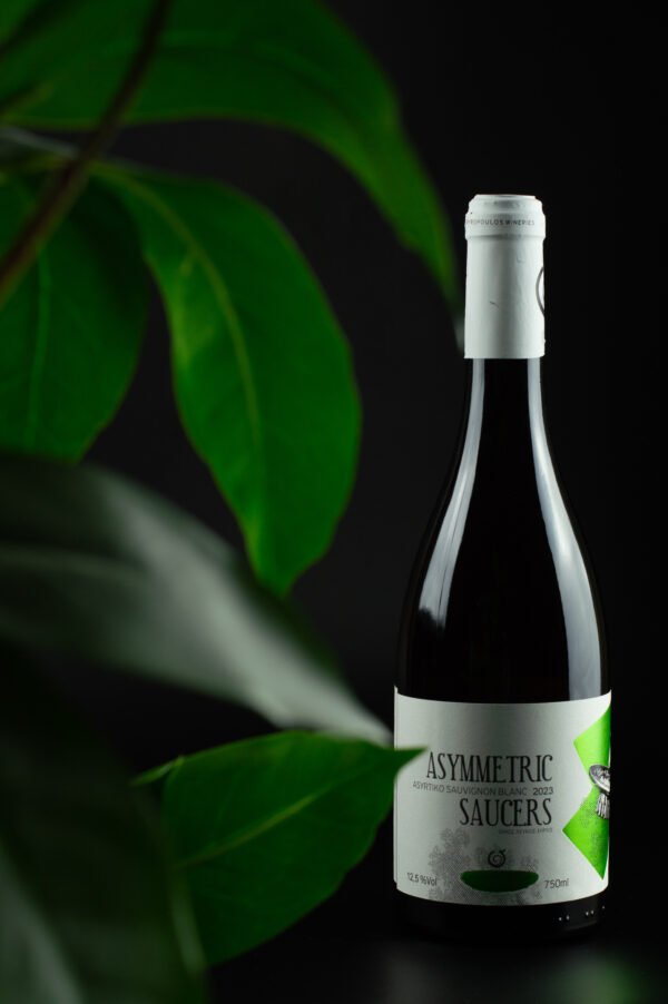ASYMMETRIC SAUCERS Ασύρτικο - Sauvignon Blanc - Image 2